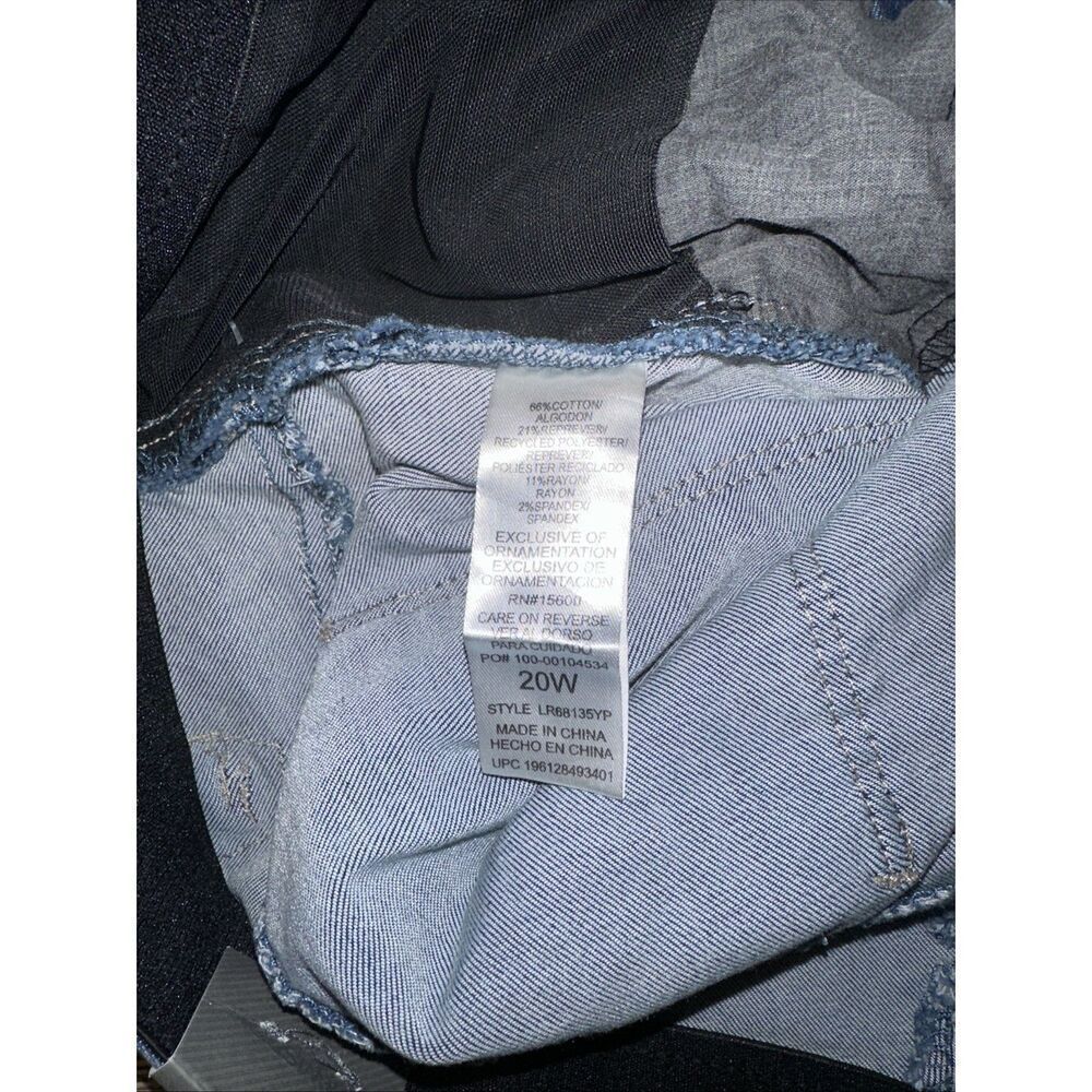 Wit & Wisdom Women’s Absolution Skyrise Denim Stretch Shorts. Size 20W. NWT. Z - Picture 8 of 11